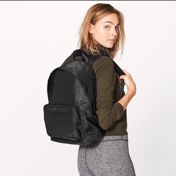 lululemon everywhere backpack